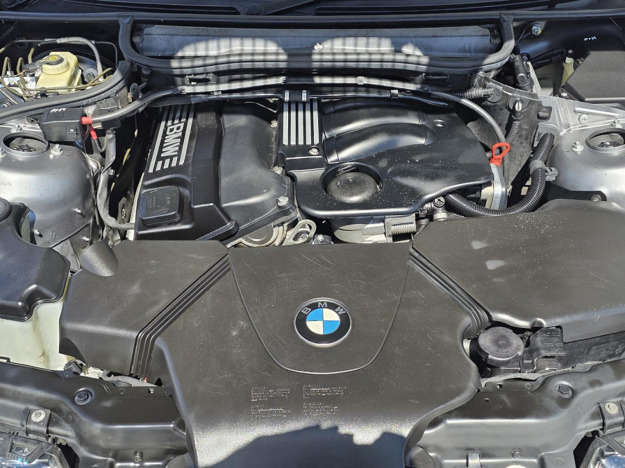 2004 BMW 3 Series E46 318i M Sport Sedan Image 23