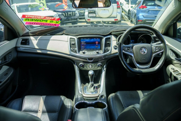 2014 Holden Calais VF V Sedan Image 18