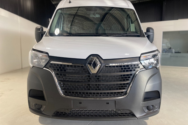 2024 Renault Master X62 Phase 2 Pro 110kW Van