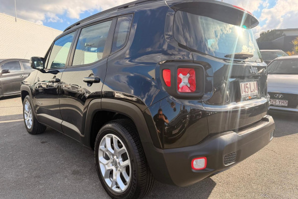 2017 Jeep Renegade BU Longitude SUV Image 8