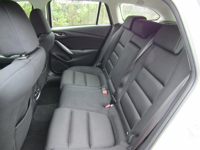2017 Mazda 6 GL1031 Sport SKYACTIV-Drive Wagon Mobile Image 24