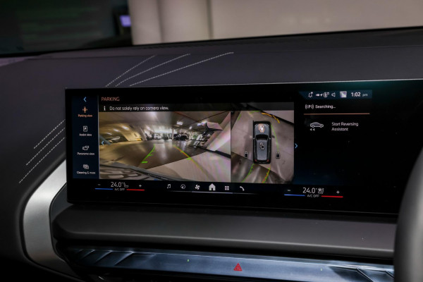 2025 BMW X3 G45 30e xDrive SUV image 16