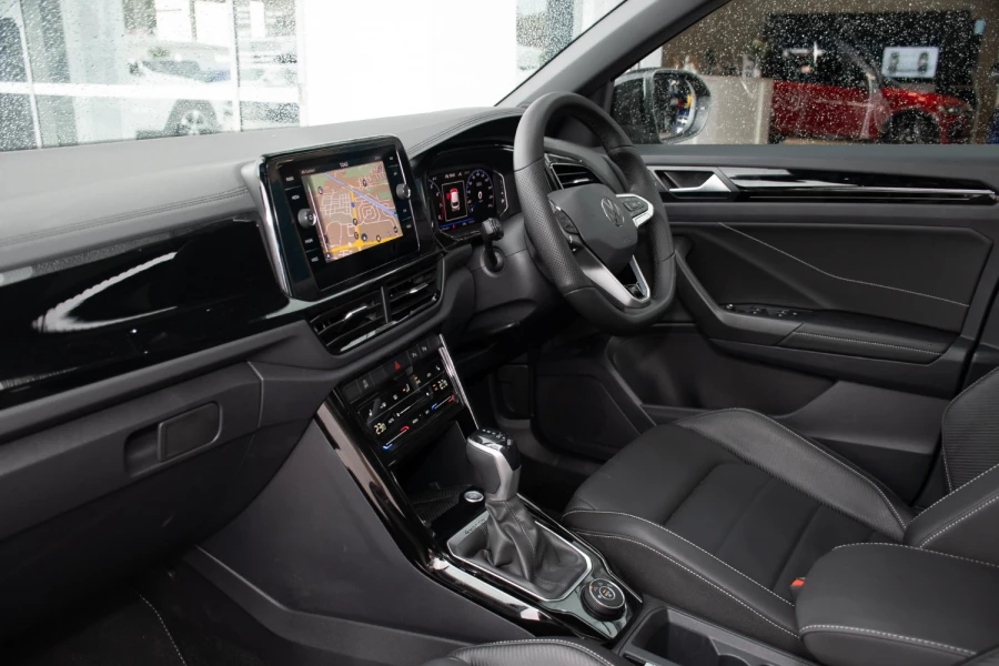 2025 MY26 Volkswagen T-Roc D11 140TSI R-Line SUV Image 8