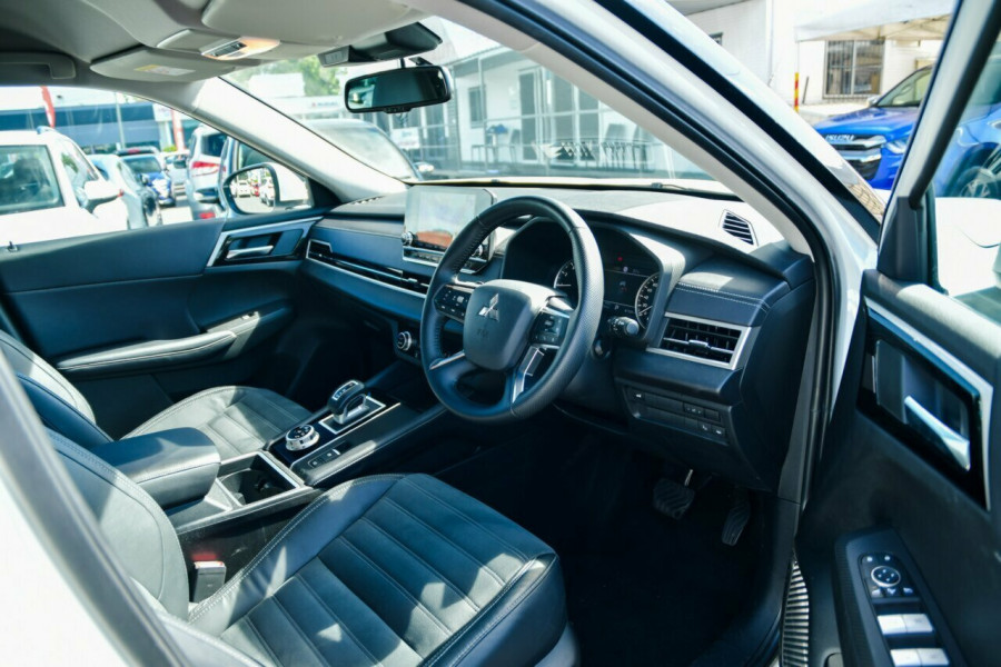 2024 Mitsubishi Outlander ZM Aspire SUV Image 19