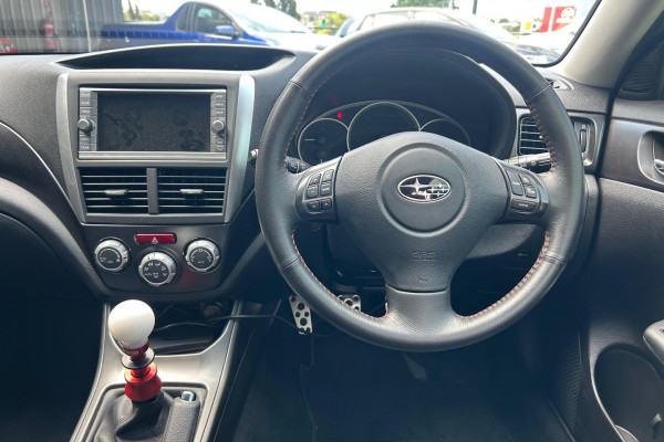 2011 Subaru Impreza G3 2.0i Premium Sedan Image 10