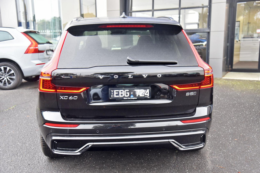2026 Volvo XC60 UZ Ultra B5 Dark SUV Image 5