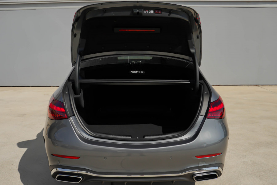 2026 MY25 Mercedes-Benz C-Class W206 C300 Sedan