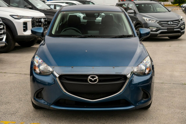 2017 Mazda 2 DL Series Maxx Sedan Image 5