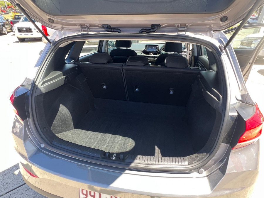 2022 Hyundai i30 PD.V4  Hatch Image 15