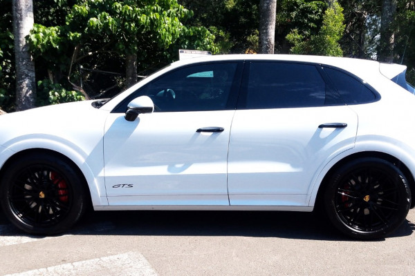 2024 Porsche Cayenne 9YA II GTS SUV Image 10