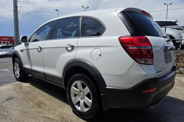 2015 Holden Captiva CG LS SUV Image 9