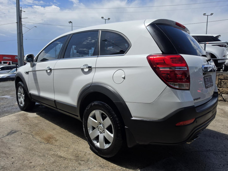 2015 Holden Captiva CG LS SUV Image 9