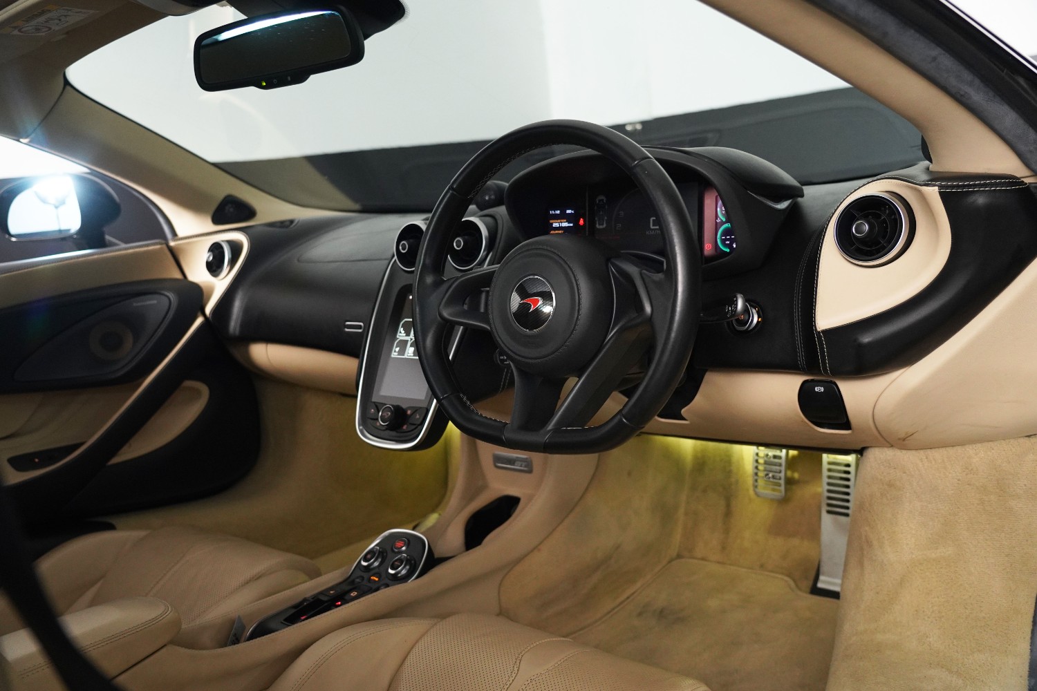 2016 McLaren 570gt Coupe Image 26