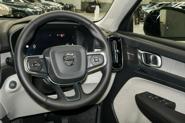 2025 MY26 Volvo XC40 XZ Plus B4 SUV Image 6