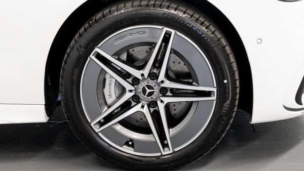 2026 MY25 Mercedes-Benz C-Class W206 C350 e Sedan image 11