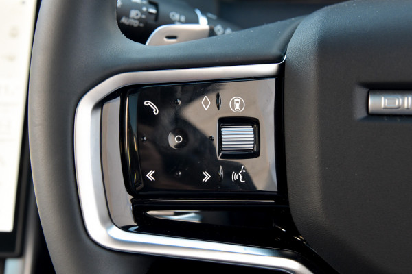 2026 Land Rover Discovery Sport L550 P250 Landmark SUV image 11