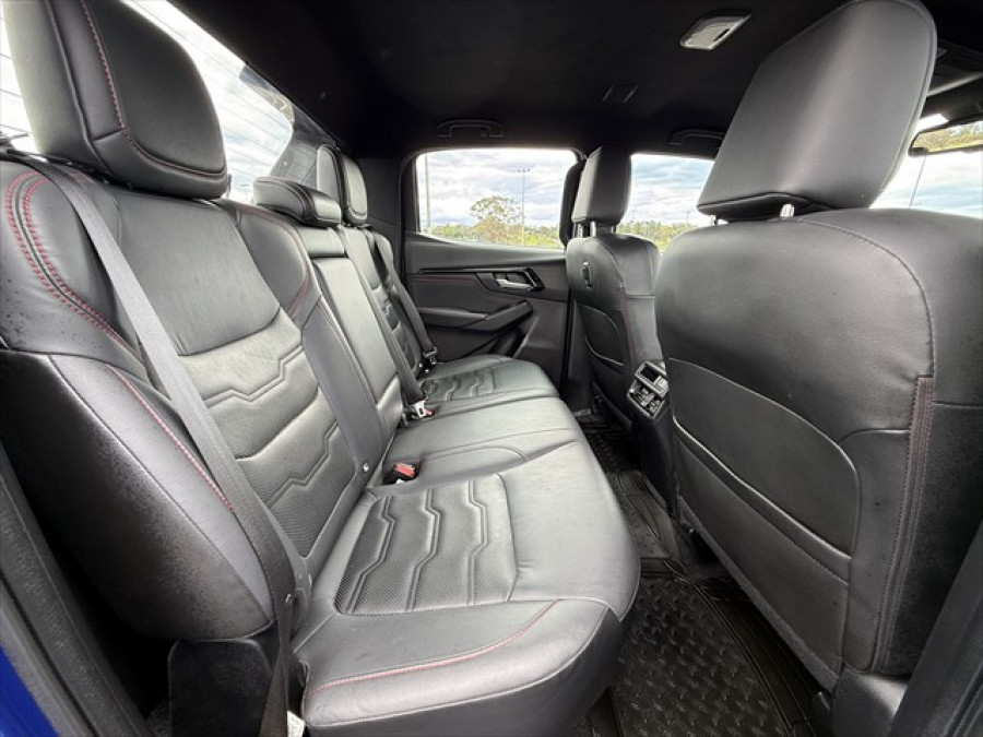 2023 Isuzu D-MAX RG X-TERRAIN Ute Image 13