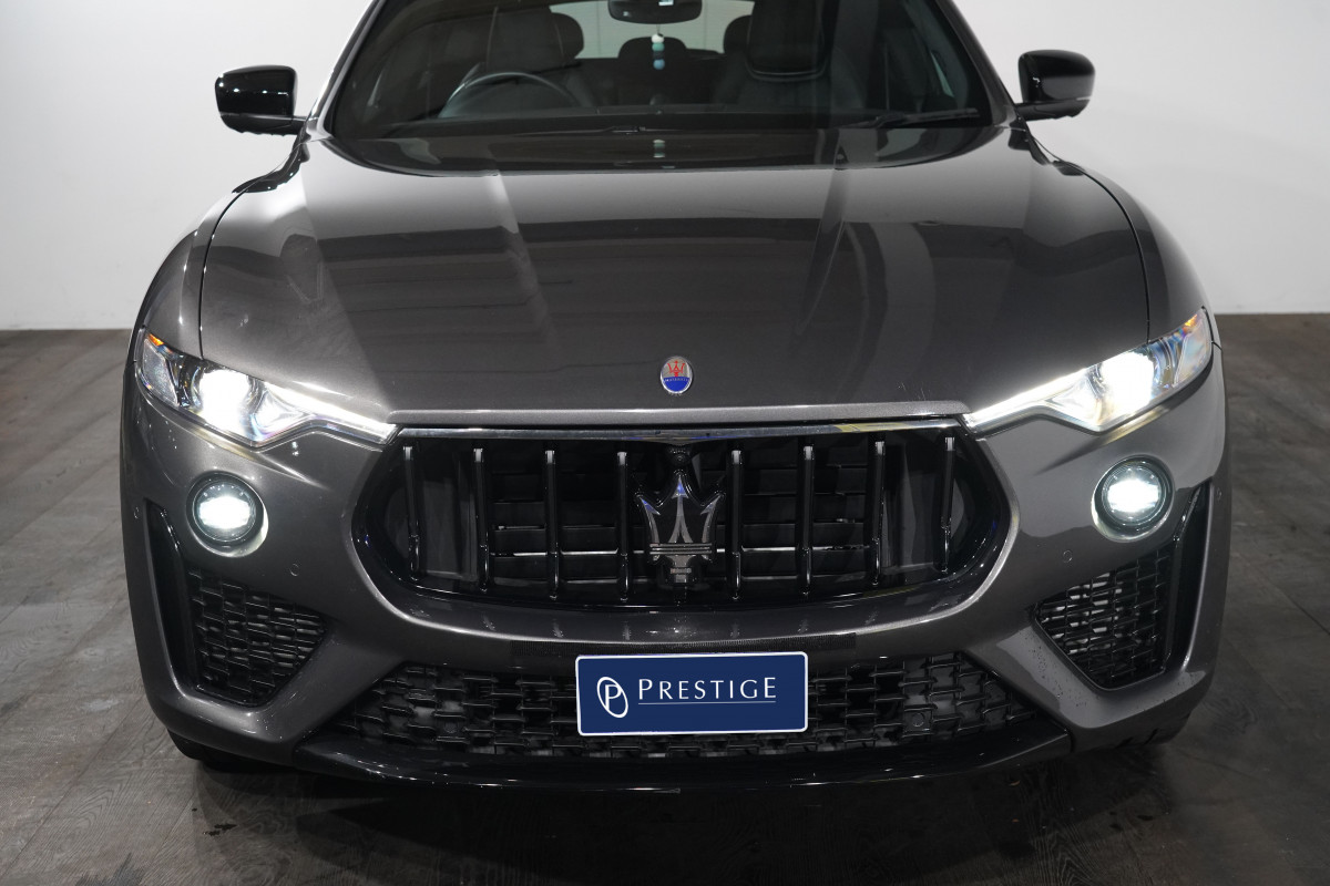 2021 Maserati Levante Gransport SUV Image 3
