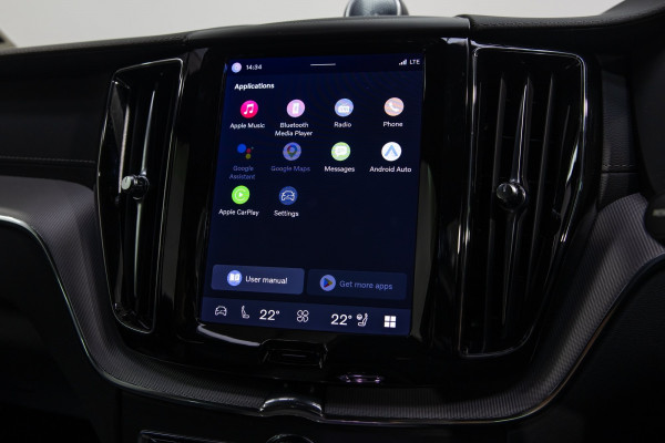 2022 Volvo XC60 UZ T8 Ultimate Recharge Plug in hybrid SUV Image 17
