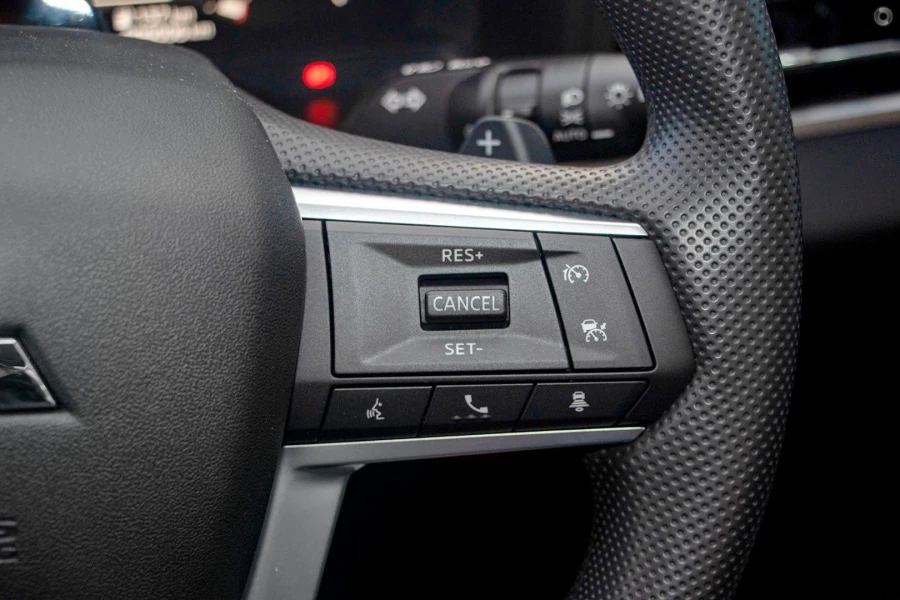 2025 Mitsubishi Outlander ZM ES SUV Image 13