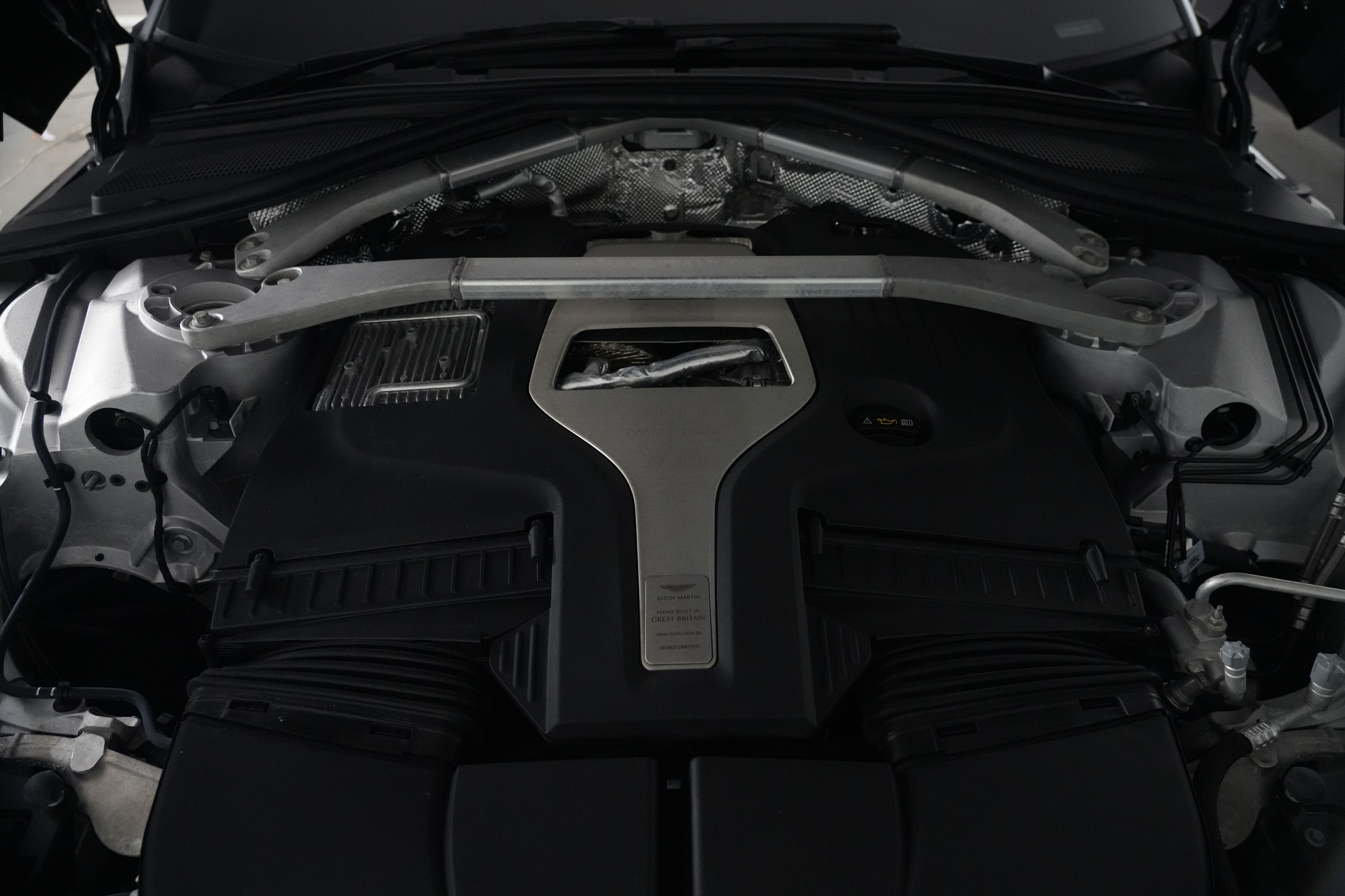 2023 Aston Martin DBX 707 SUV Image 27