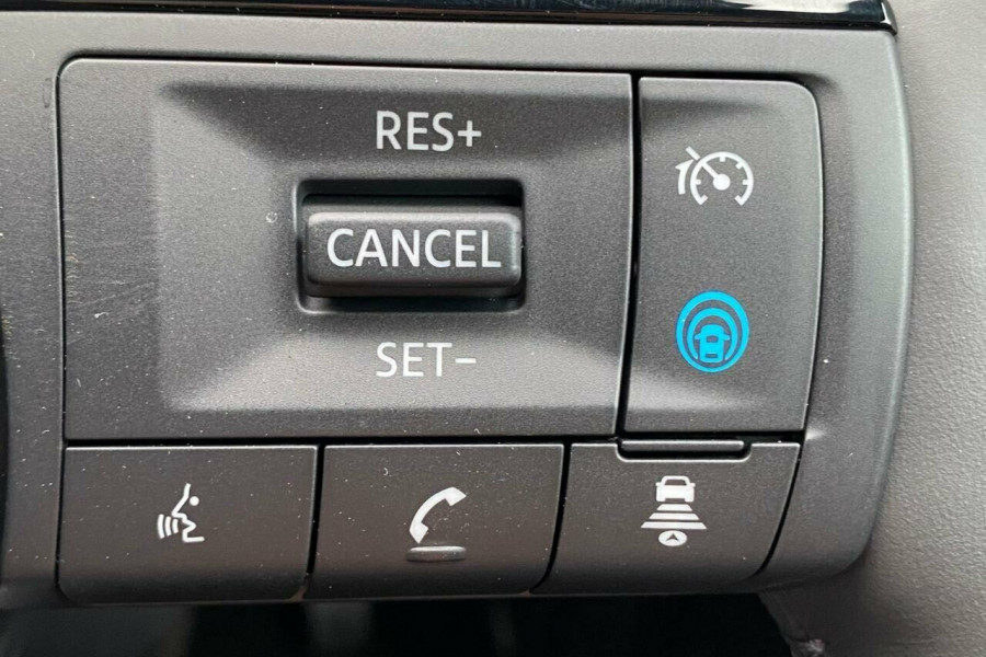 2024 Nissan QASHQAI J12 Ti e-POWER SUV Image 13
