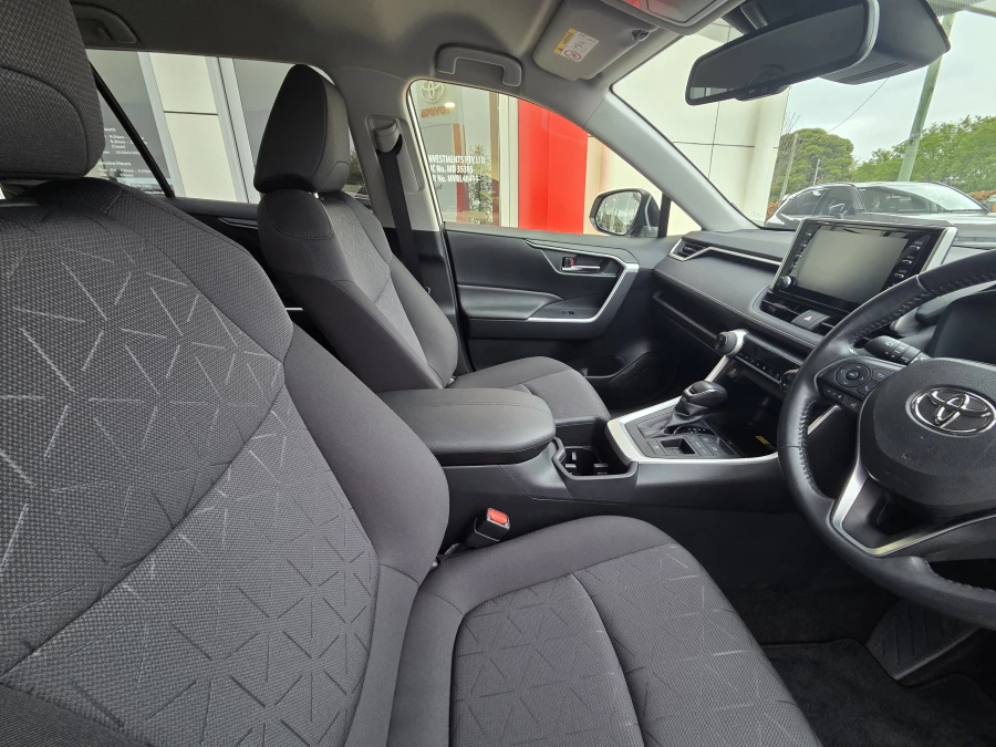 2021 Toyota RAV4 AXAH52R GXL SUV Image 15