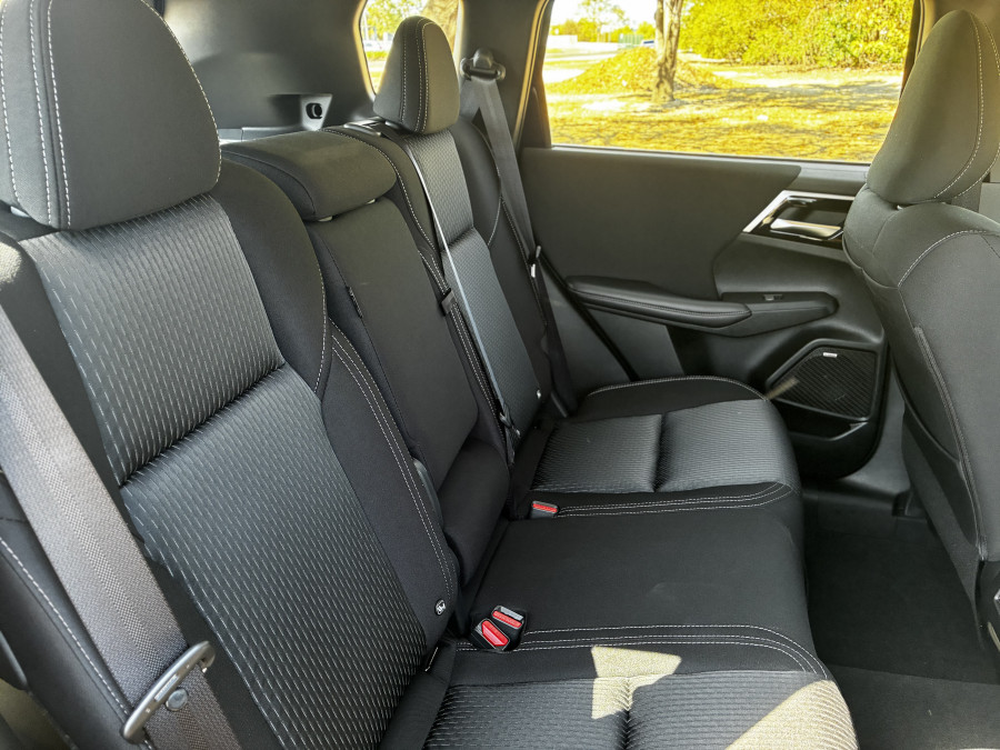 2026 Mitsubishi Outlander ZM ES SUV Image 12