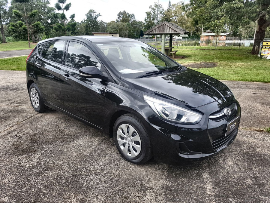 Used 2015 Hyundai Accent Active 99371 Gold Coast Hyundai