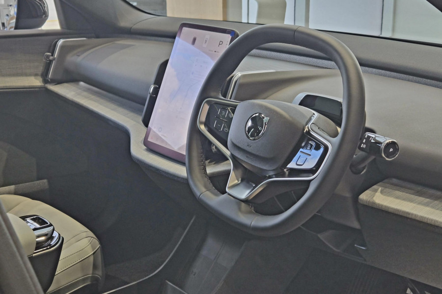 2026 Volvo EX30  Single Motor Extended Range Ultra SUV