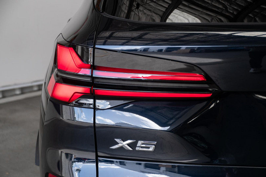 2025 BMW X5 G05 LCI Shadow Edition SUV
