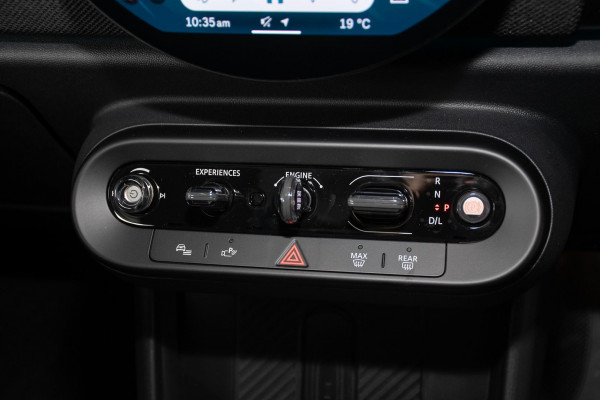 2026 MINI Cooper F65 C Classic Hatch image 15