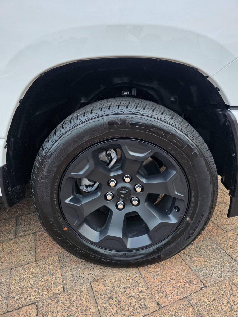 2026 Ram 1500 DT Express Black Edition Hurricane SO Ute Image 23