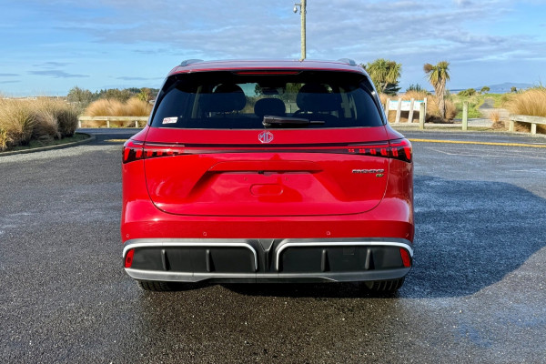2026 MG MGS6 EV IS3E Essence SUV Image 3
