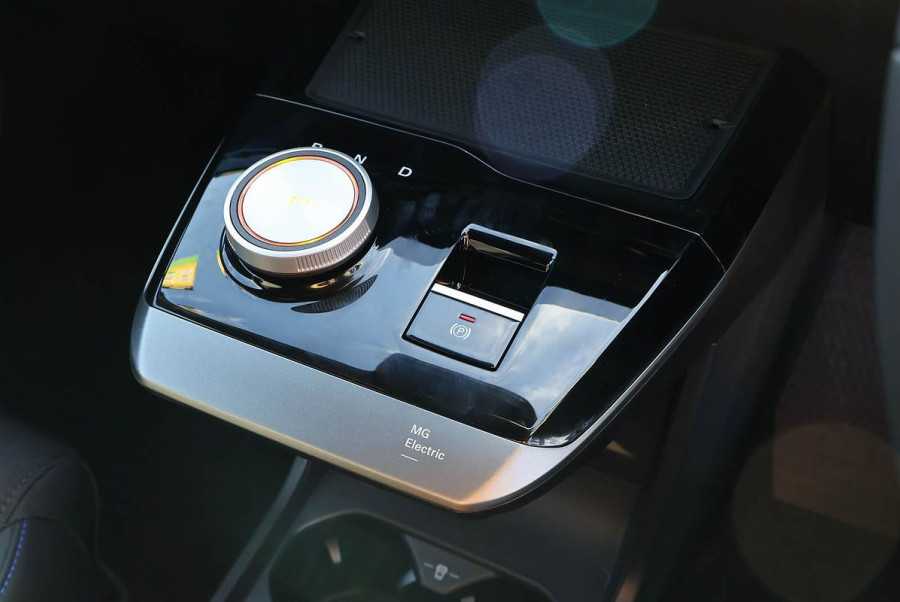 2024 MG MG4 MEH32 Essence 64 150kW Hatch Image 10