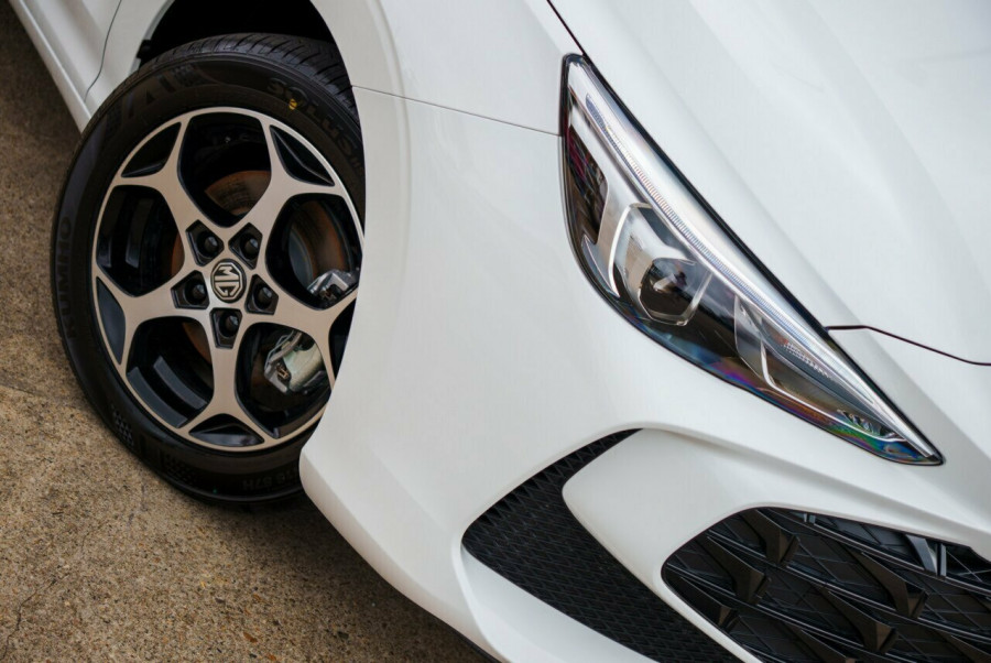 2024 MY25 MG MG3 ZP22 Essence Hybrid+ Hatch Image 6