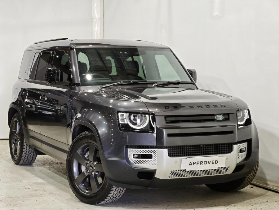 2022 MY23.5 Land Rover Defender L663 110 D300 SE SUV Image 1