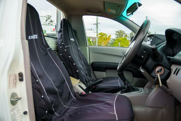 2014 MY15 Mitsubishi Triton MN GL Cab Chassis Image 8