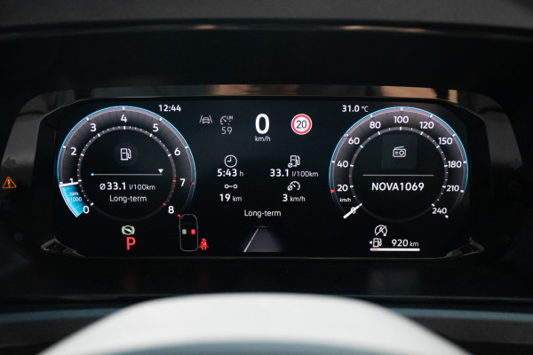 2025 MY26 Volkswagen Caddy 5 TSI220 SWB Van Image 10