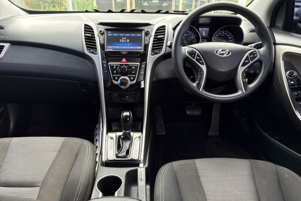 2015 MY16 Hyundai i30 GD3 Series II Active Hatch Image 13