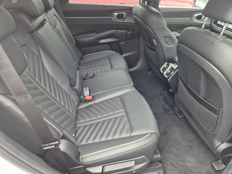 2024 MY25 Kia Sorento MQ4 PE HEV GT-Line SUV Image 23