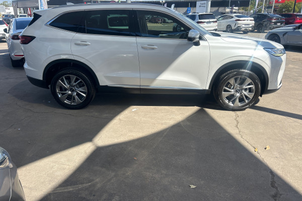 2023 GWM Haval H6 B01 Ultra SUV Image 4