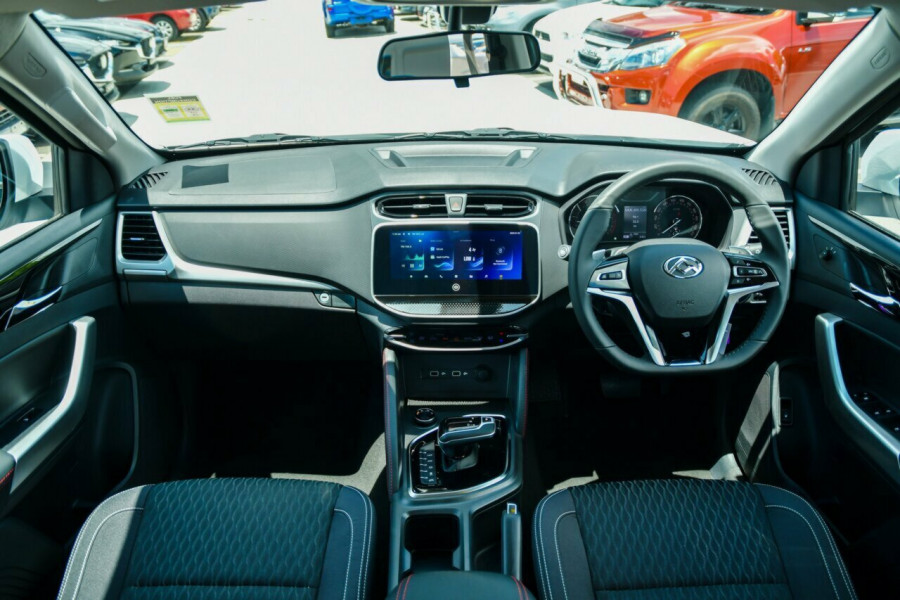 2025 MY23 LDV T60 SK8C Max PRO Ute Image 18