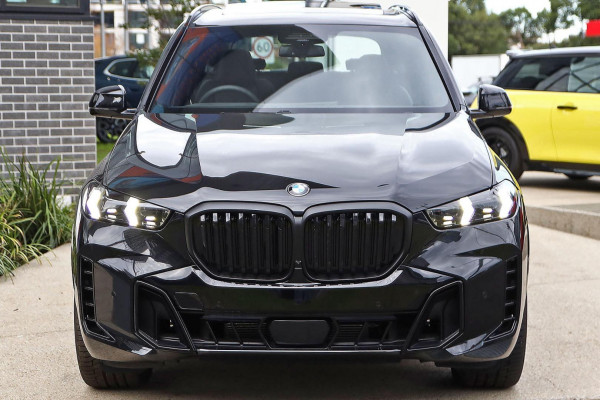 2025 BMW X5 G05 LCI xDrive40i M Sport SUV image 3