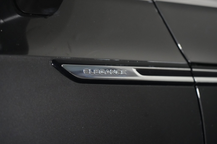 2022 Volkswagen Arteon 140TSI Elegance SUV Image 11