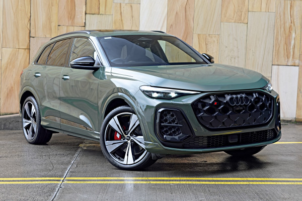 Audi SQ5 270Kw v6