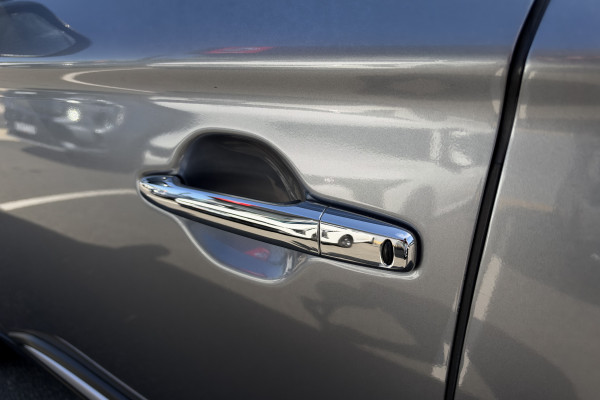 2018 MY18.5 Mitsubishi Outlander ZL Exceed SUV Image 12