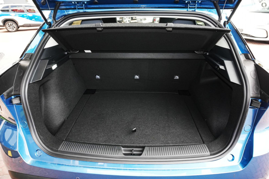 2026 MG MG4 AH4E Essence 64 Hatch Image 10