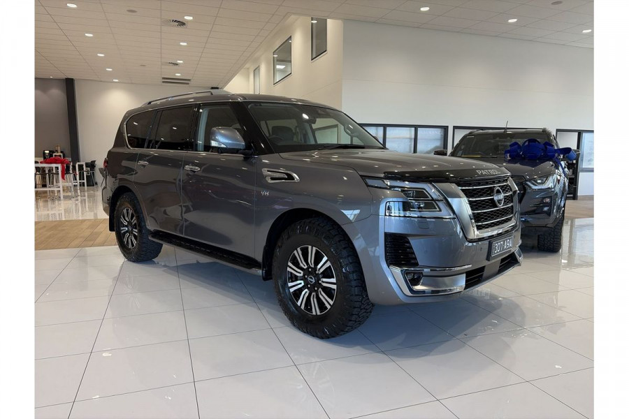2022 Nissan Patrol Y62 Ti-L SUV Image 3