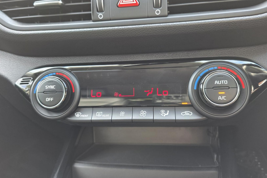 2021 MY22 Kia Cerato BD Sport+ Hatch Image 20
